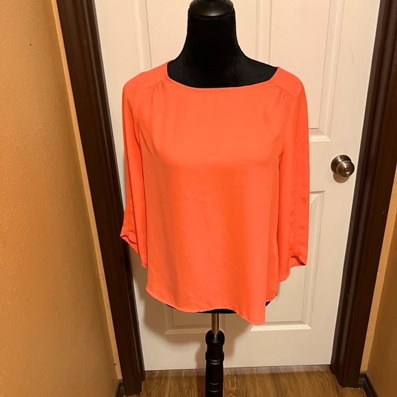 The Limited Tops - THE LIMITED CORAL BLOUSE SZ SMALL